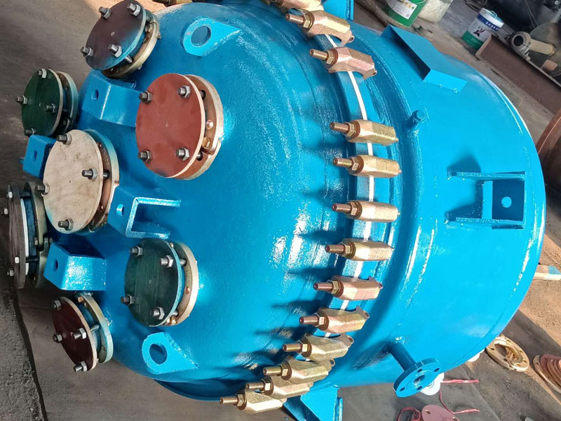 搪玻璃设备夹套放汽孔的正确使用 搪玻璃设备夹套放汽孔的正确使用